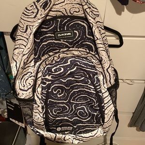 Dakine campus backpack